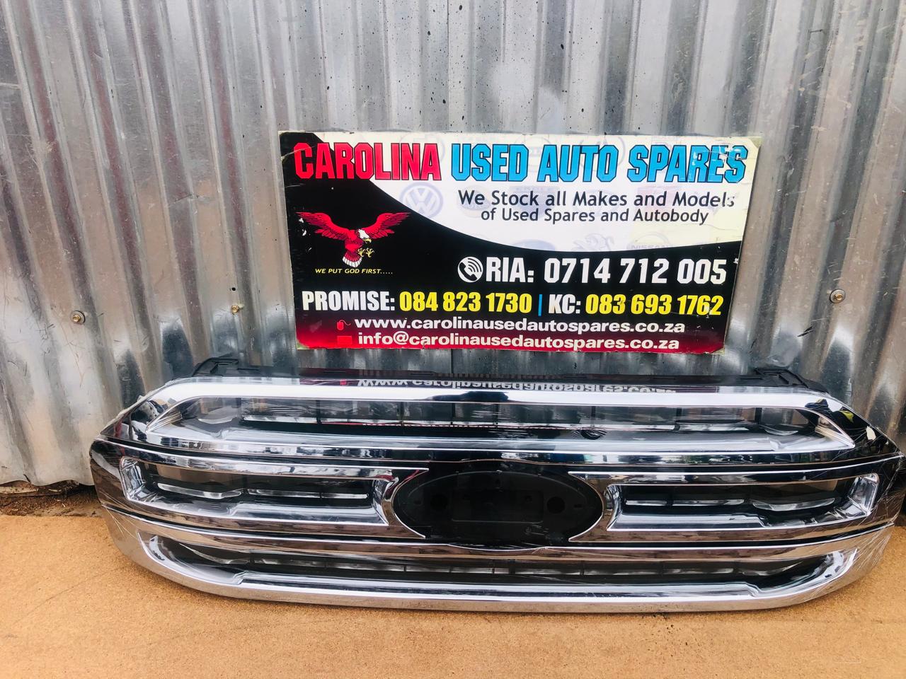 Ford Everest T8 chrome radiator grill (no badge) - Private Seller Ford Everest T8 chrome radiator grill (no badge) - Private Seller