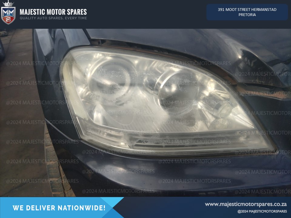 2007 Mercedes ML350 4MATIC W164 Headlights for Sale - Private Seller