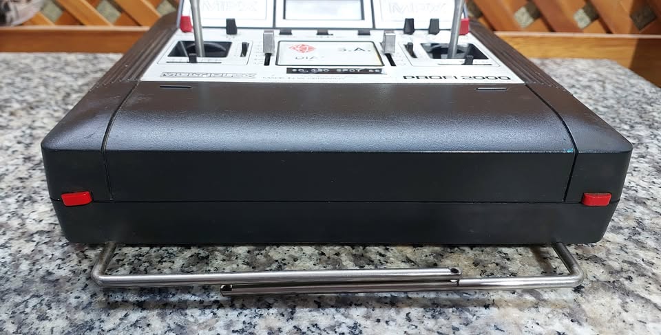 Vintage sought after radio for model aircraft