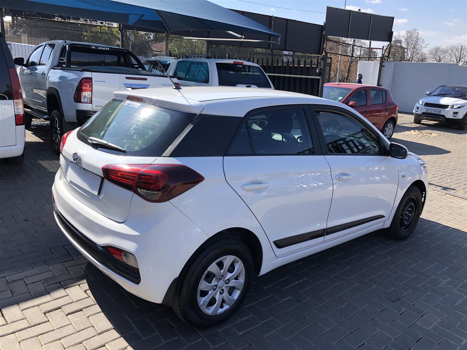 2018 Hyundai i20 1.4 Fluid Auto For Sale