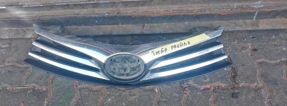 Toyota Prestige grill - Private Seller Toyota Prestige grill - Private Seller
