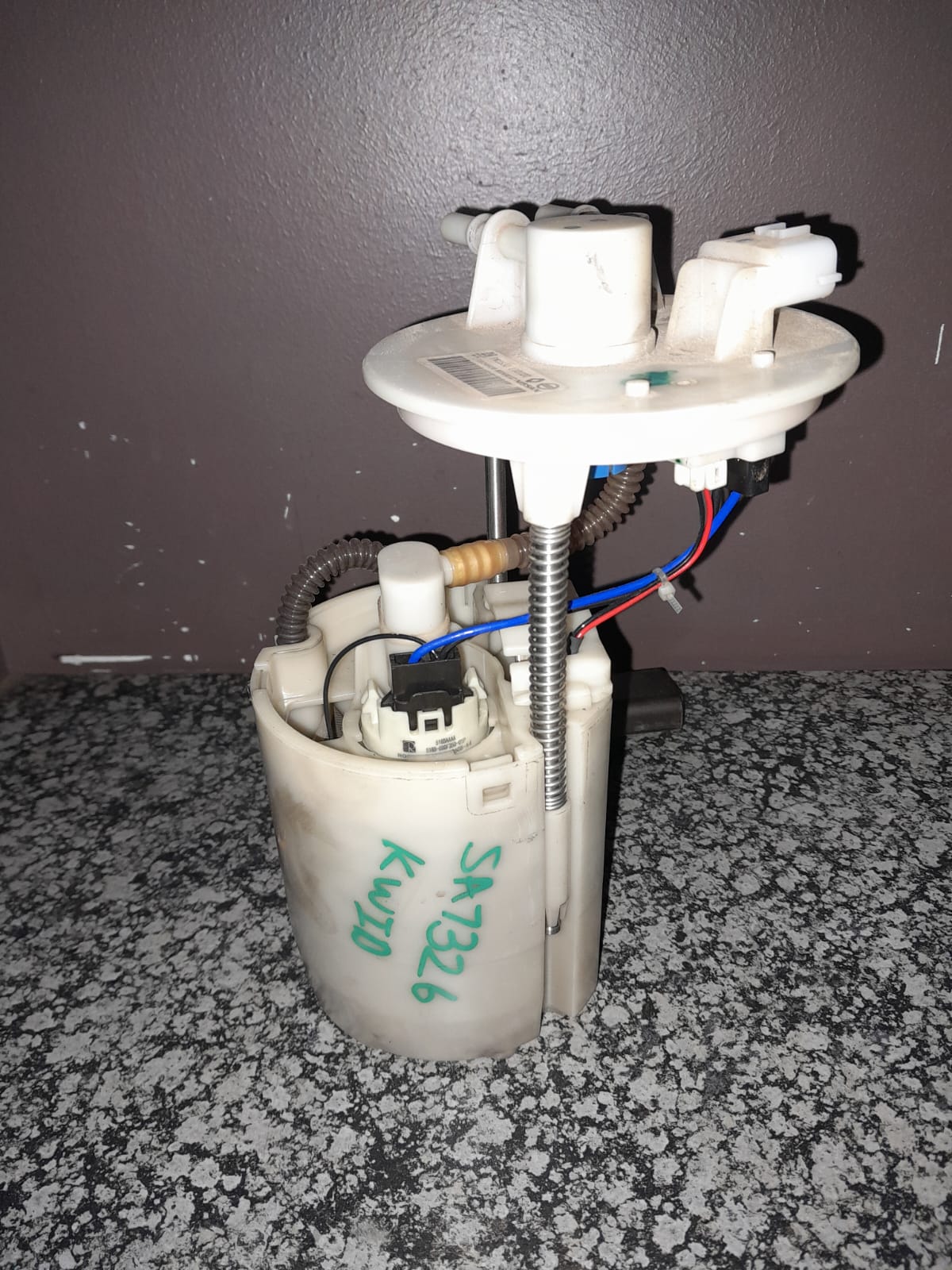 Renault Kwid Used 1.0 Fuel Pump for sale - Private Seller Renault Kwid Used 1.0 Fuel Pump for sale - Private Seller