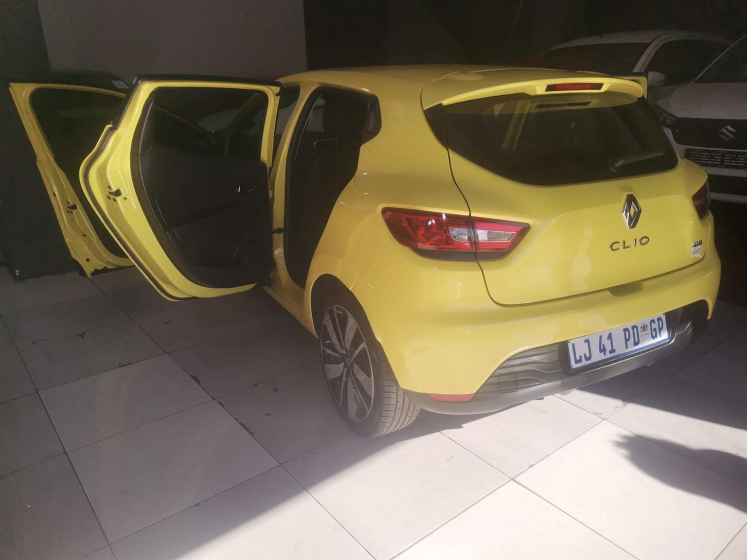 2016 Renault Clio IV, 900T