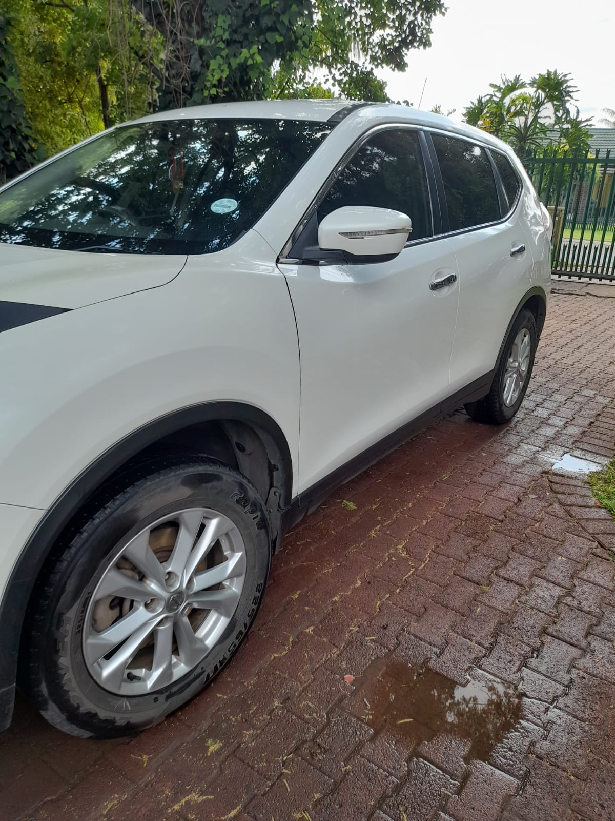 Used 2014 Nissan X-Trail 2.0 XE - Private Seller Used 2014 Nissan X-Trail 2.0 XE - Private Seller
