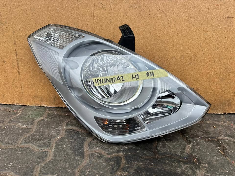 Hyundai H1 Headlight - Private Seller Hyundai H1 Headlight - Private Seller