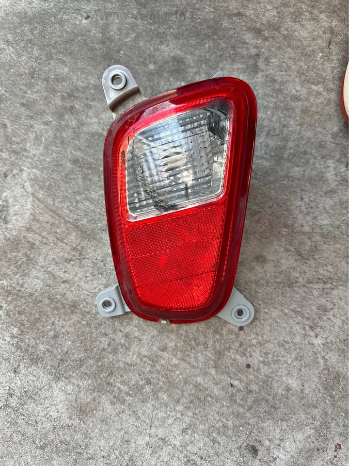 Kia picanto left side bumper break light - Private Seller Kia picanto left side bumper break light - Private Seller