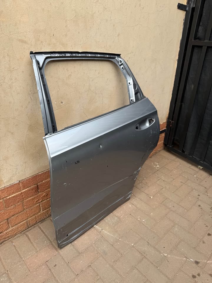 Haval Jolion Left Rear Back Door - Private Seller Haval Jolion Left Rear Back Door - Private Seller