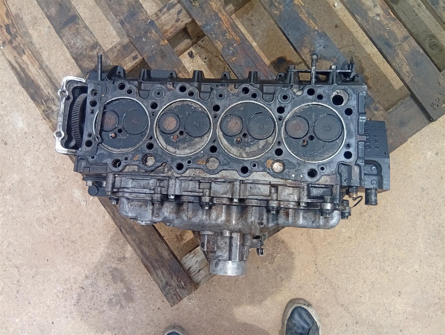 Isuzu npr 500 cylinder head for sale - Private Seller Isuzu npr 500 cylinder head for sale - Private Seller