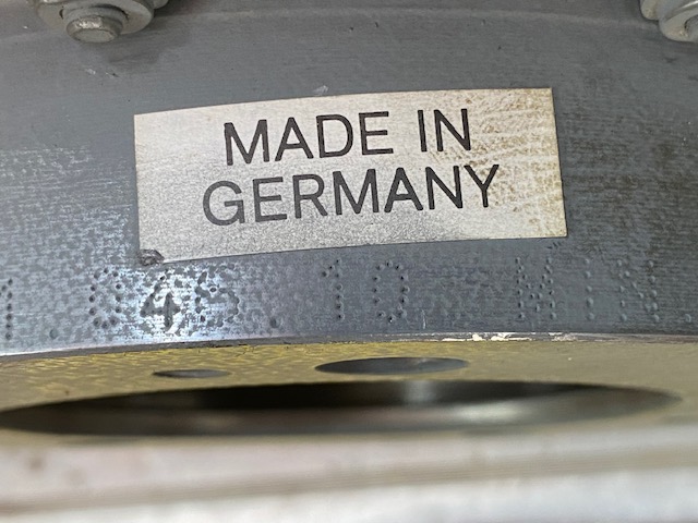 Porsche 911 hats for brake rotor discs.