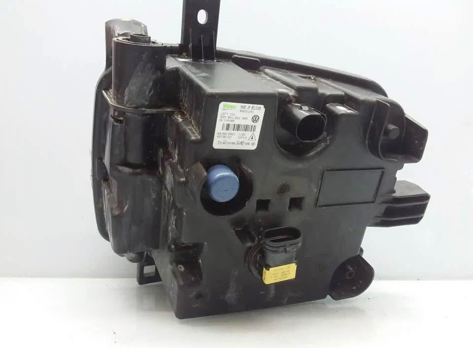 Fog Light VOLKSWAGEN T-CROSS 1.0 TSI Call Adress:557 Govan Mbeki Avenue Port Elizabeth - Private Seller Fog Light VOLKSWAGEN T-CROSS 1.0 TSI Call Adress:557 Govan Mbeki Avenue Port Elizabeth - Private Seller