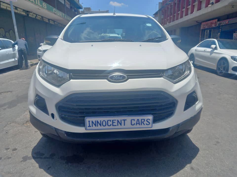 2013 FORD ECOSPORT 1.5 PETROL, MANUAL TRANSMISSION,  WHITE COLOUR