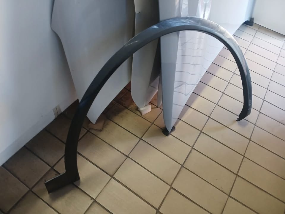 2018-2022 Q5 SLINE FRONT WHEEL ARCH FOR SALE (RIGHT SIDE)