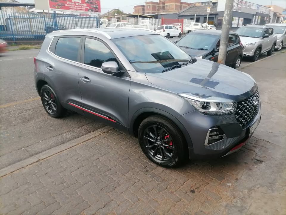 2024 Chery Tiggo Pro 4 1.5 SUV lite Automatic Sunroof leather seat and Service history and Spare key