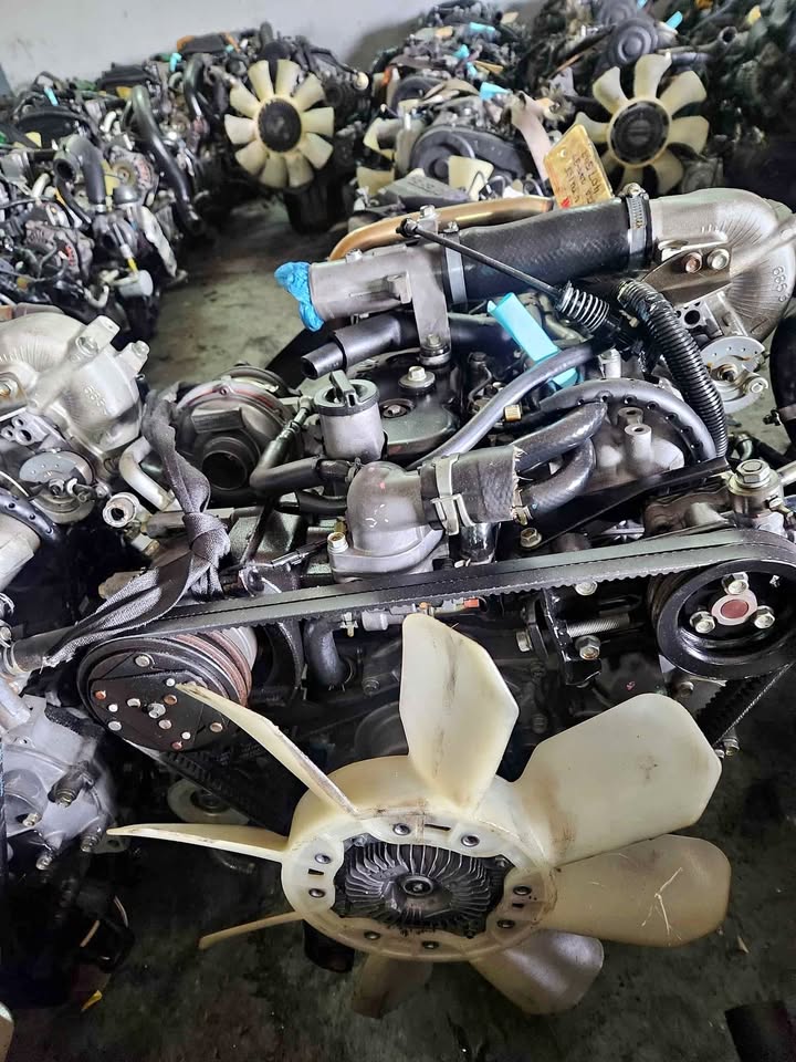 ISUZU 4JH1 ENGINE FOR SALE - Private Seller ISUZU 4JH1 ENGINE FOR SALE - Private Seller