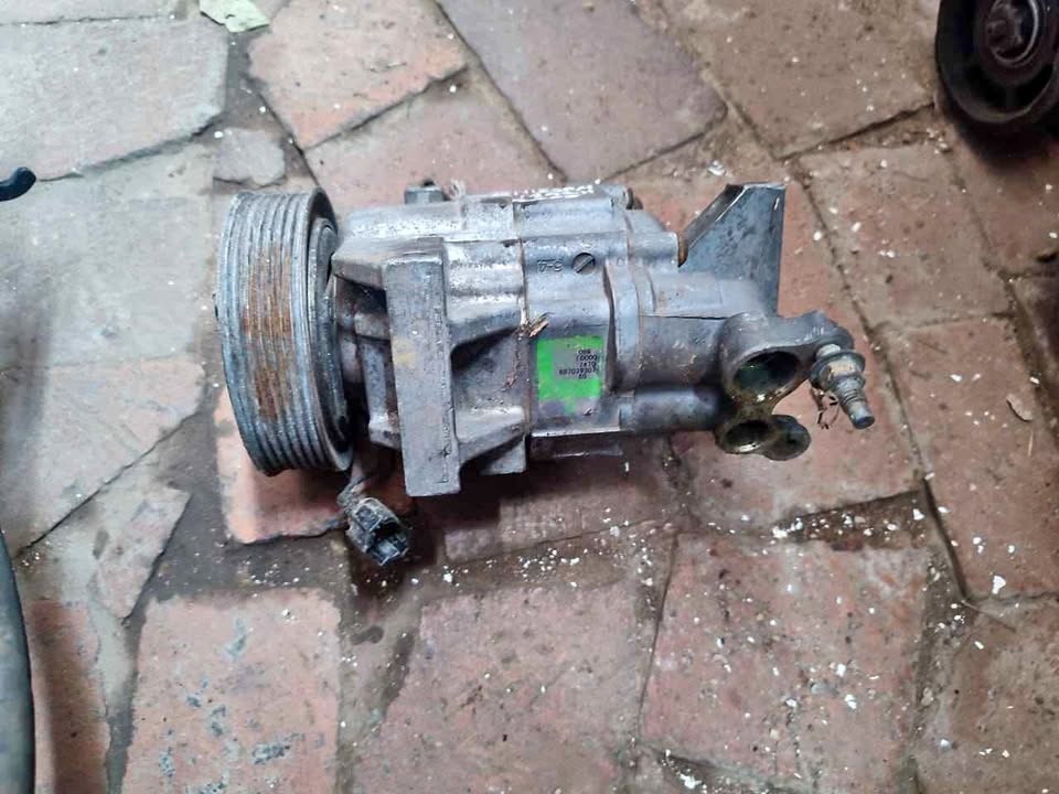 Nissan Micra Aircon Pump Selling for R2000 - Private Seller Nissan Micra Aircon Pump Selling for R2000 - Private Seller