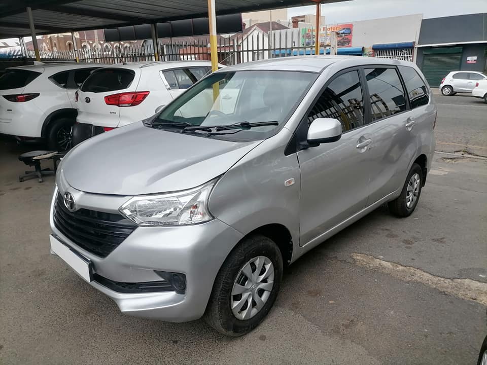 2017 Toyota Avanza 1.5sx seven seater