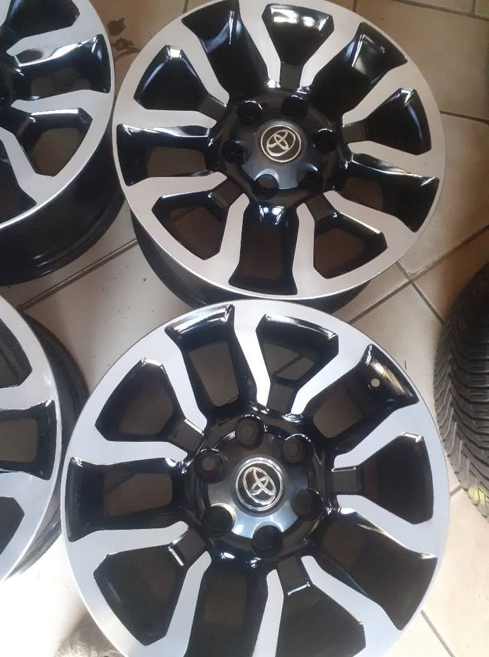 NEW RIMS FOR TOYOTA LEGEND RS SIZE R18