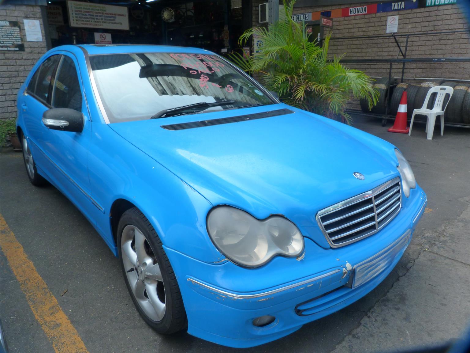 Used 2004 Mercedes-Benz C-Class C180 Kompressor Classic - Private Seller Used 2004 Mercedes-Benz C-Class C180 Kompressor Classic - Private Seller