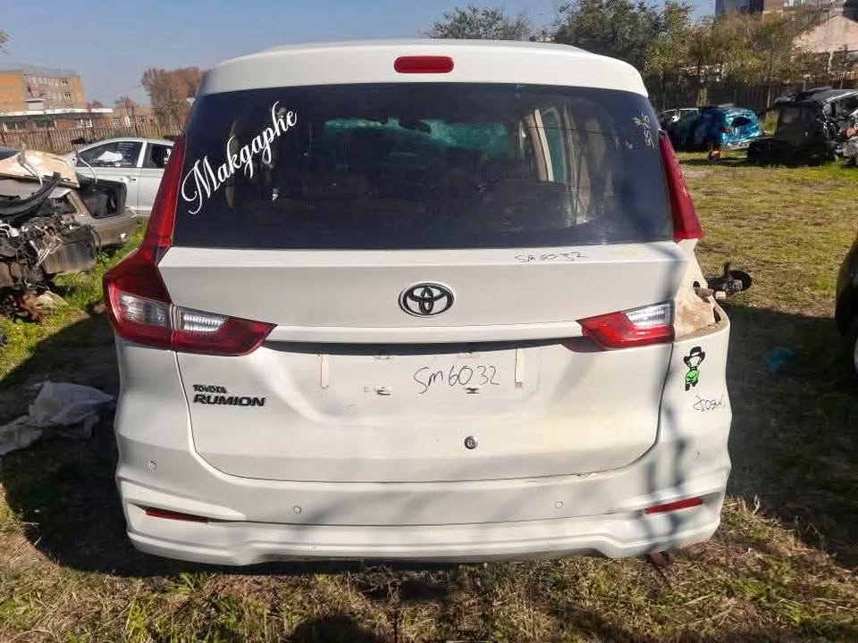 TOYOTA RUMION STRIPPING FOR SPARES - Private Seller TOYOTA RUMION STRIPPING FOR SPARES - Private Seller