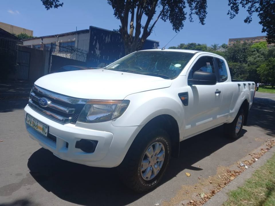 2012 Ford Ranger Super Cab 2.2 Diesel, Manuel, White Color, Mileage 95000kms,