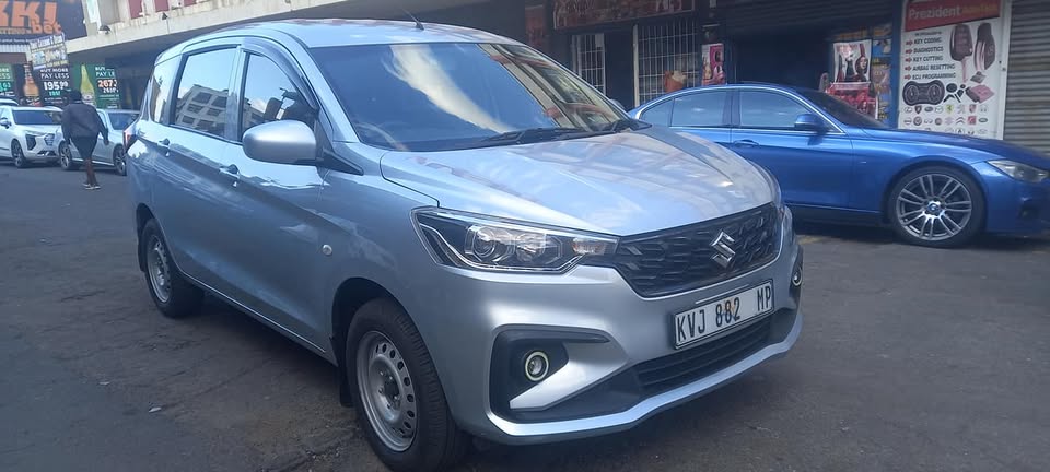 2023 SUZUKI ERTIGA 1.5 PETROL, MANUAL TRANSMISSION, SKY BLUE COLOUR, MILEAGE