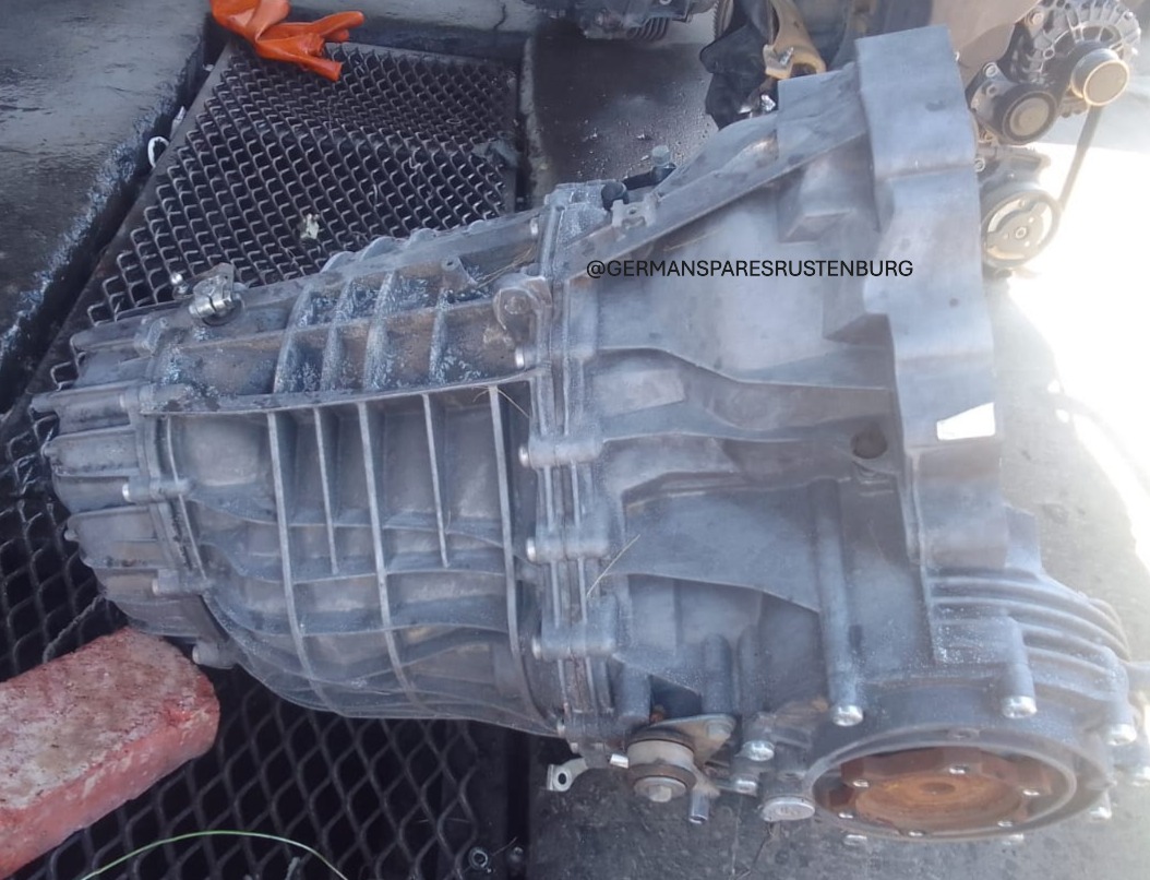 Audi A4 B8 UESD AUTO BOX - Private Seller
