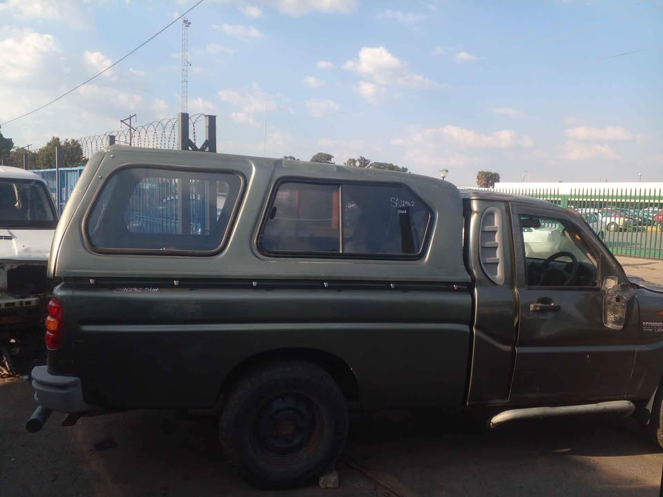 Mahindra scorpio Mhwk pik up stripping for parts got 2.2 engine still running good - Private Seller Mahindra scorpio Mhwk pik up stripping for parts got 2.2 engine still running good - Private Seller
