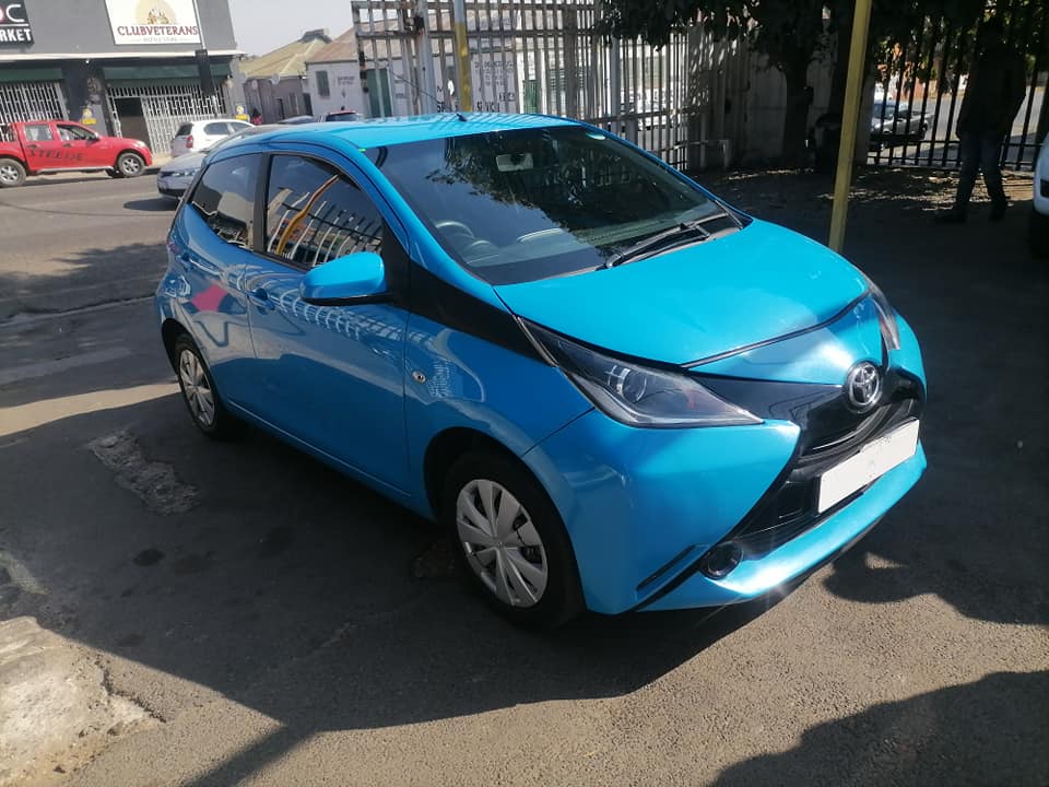 2017 Toyota Aygo 1.0 with a Service book