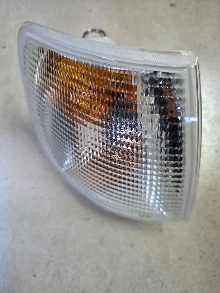 1990-1992 Ford Sapphire Corner Lamps - Private Seller 1990-1992 Ford Sapphire Corner Lamps - Private Seller