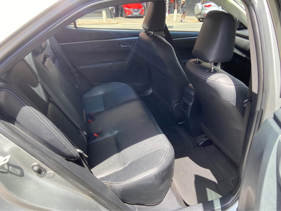 2015 Toyota Corolla prestige 1.6