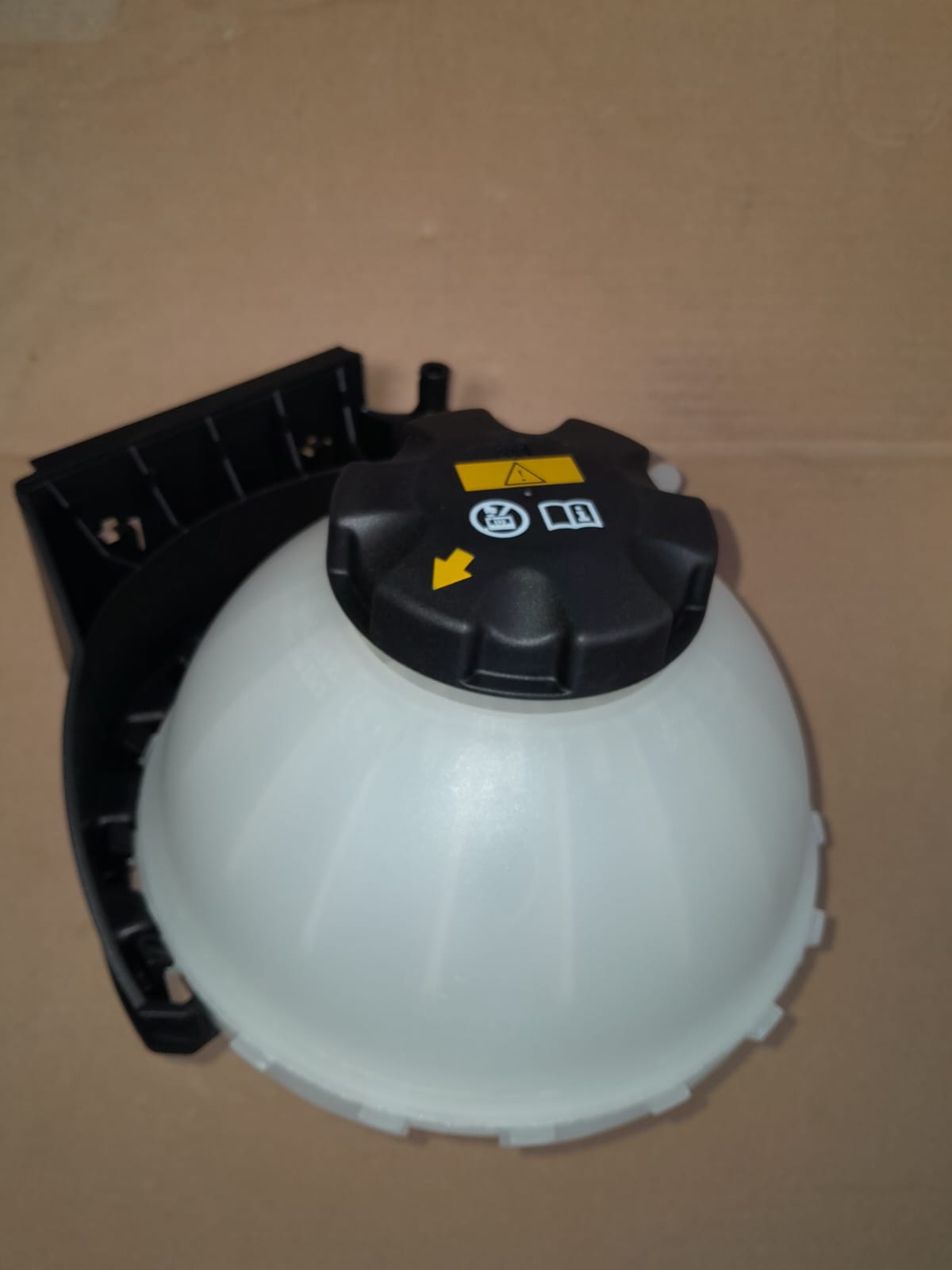 BMW F30 EXPANSION TANK FOR SALE - Private Seller