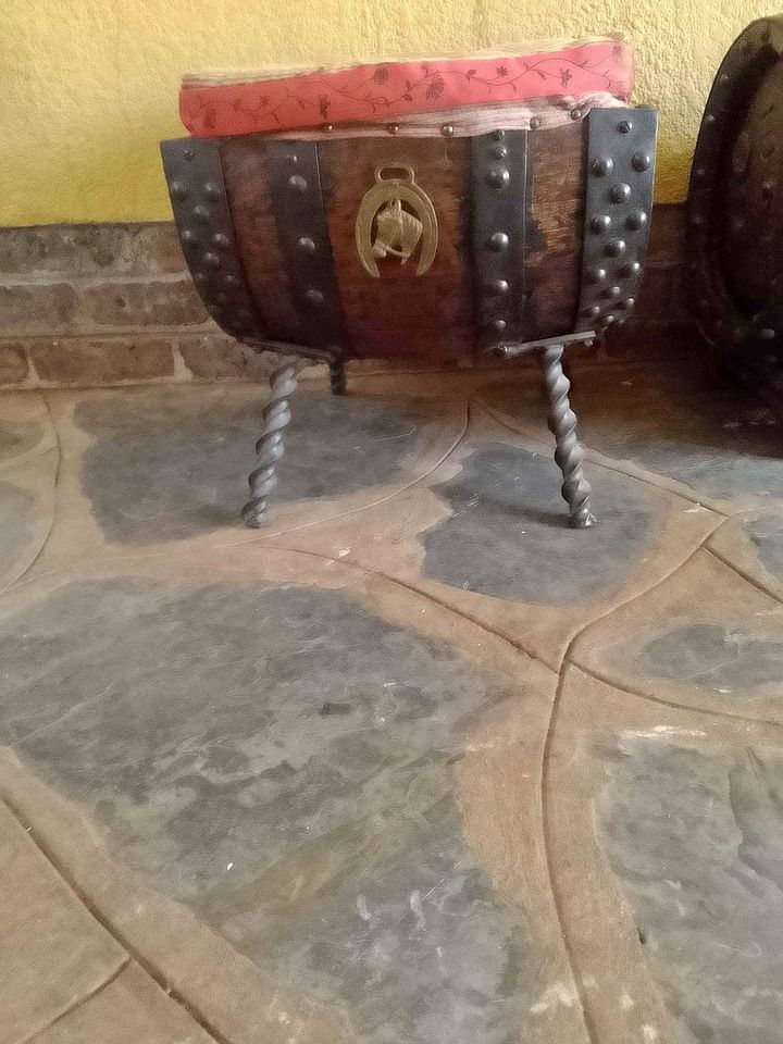 Keg Barrel style antique chair – unique – rare find  An absolute bargain