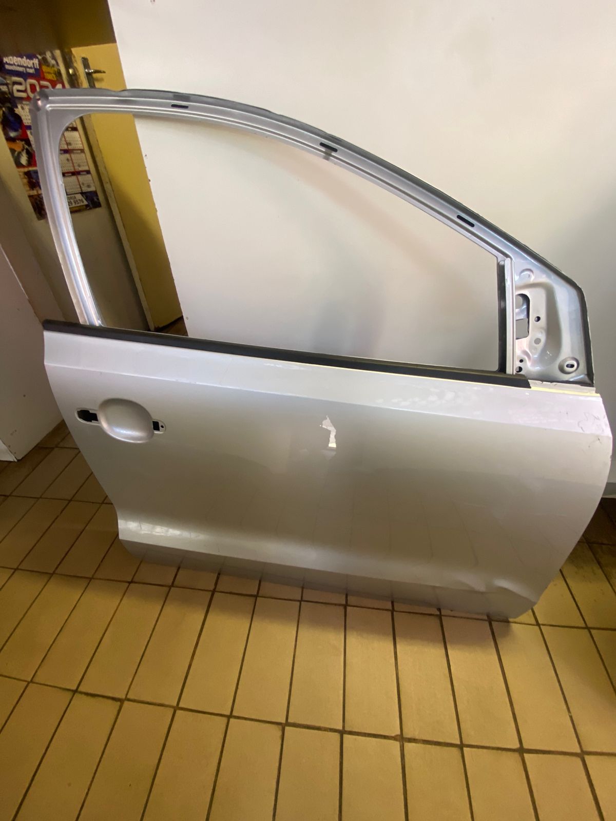 2017 VW POLO 6 DOOR FRONT RIGHTSIDE AVAILABLE FOR SALE - Private Seller