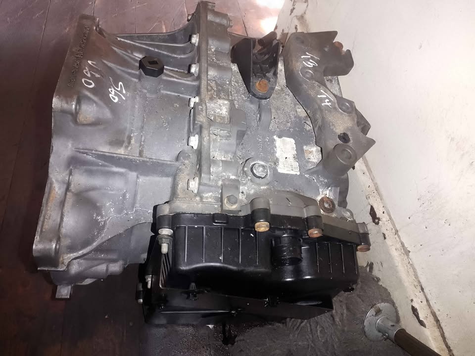VOLVO S60/V60 T3/T4 2012 GEARBOX FOR SALE - Private Seller