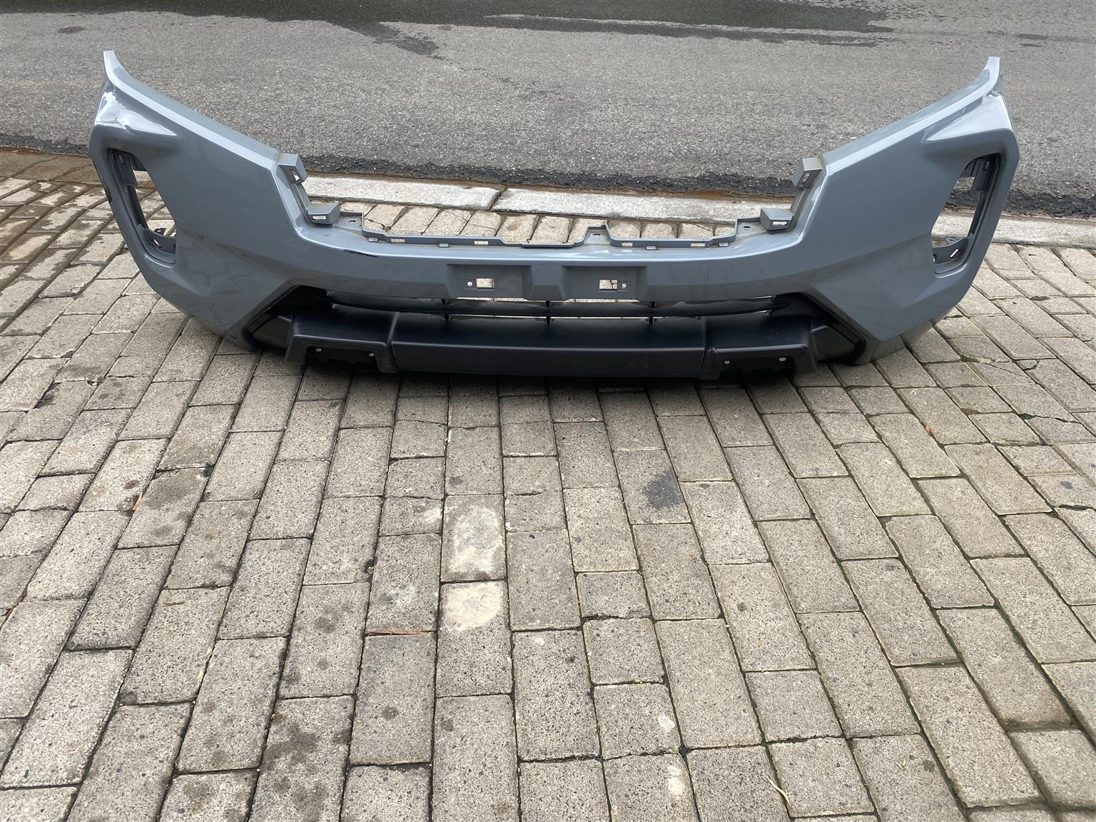 2024 NISSAN NAVARA FRONT BUMPER FOR SALE. IN PRISTINE CONDITION - Private Seller 2024 NISSAN NAVARA FRONT BUMPER FOR SALE. IN PRISTINE CONDITION - Private Seller