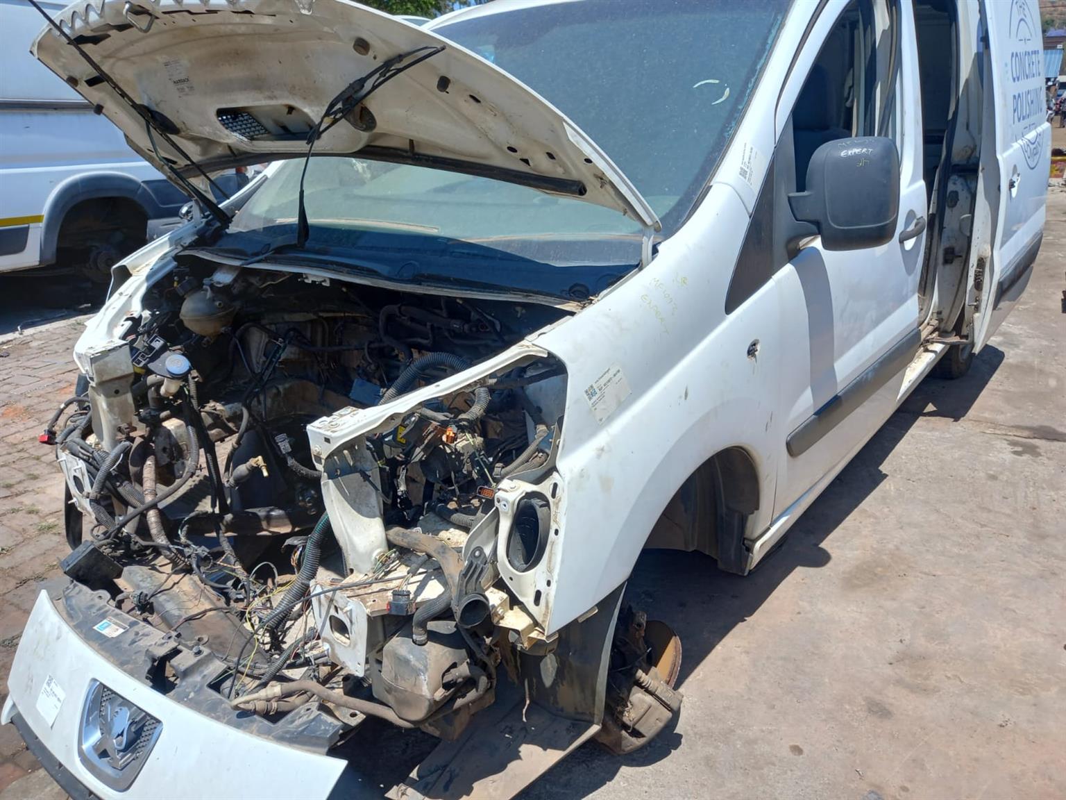 Peugeot Expert 2013 2.0 Diesel 10DY Stripping For Spares – Engine, Body, and Int - Private Seller Peugeot Expert 2013 2.0 Diesel 10DY Stripping For Spares – Engine, Body, and Int - Private Seller