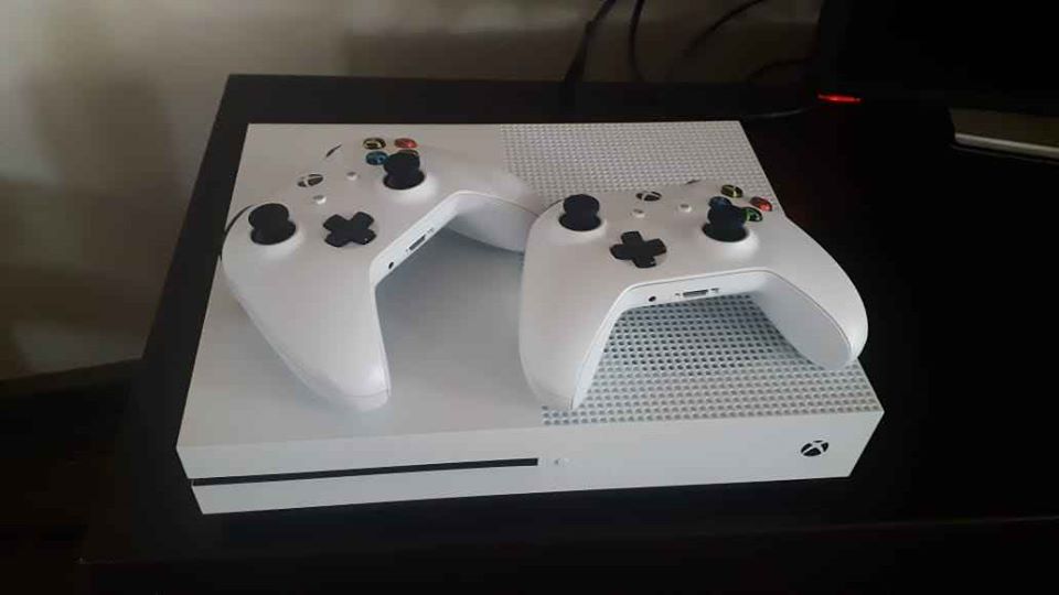second hand xbox one s