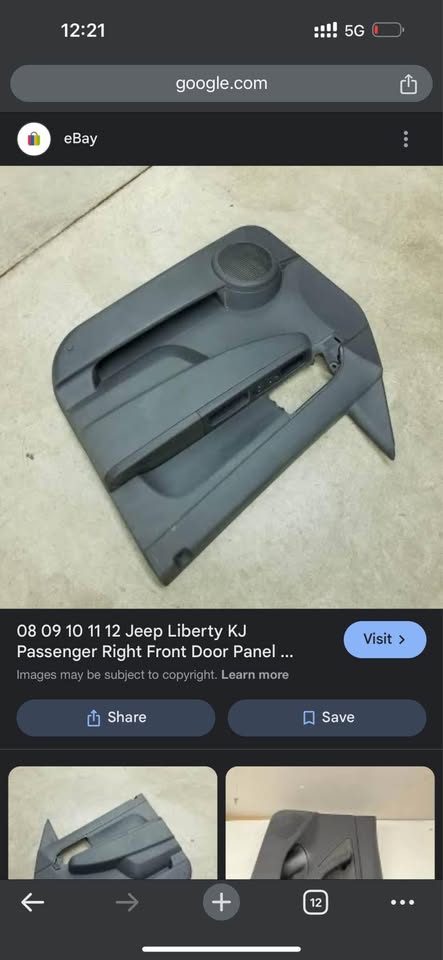 2008-2012 jeep liberty right door panel - Private Seller 2008-2012 jeep liberty right door panel - Private Seller