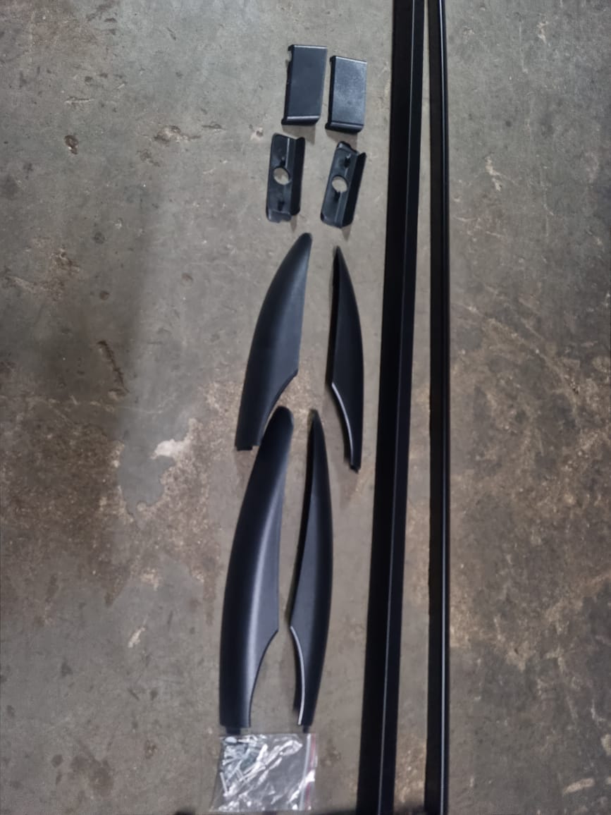 New Black Mercedes W639 Roof Rail Set for Sale - Private Seller New Black Mercedes W639 Roof Rail Set for Sale - Private Seller