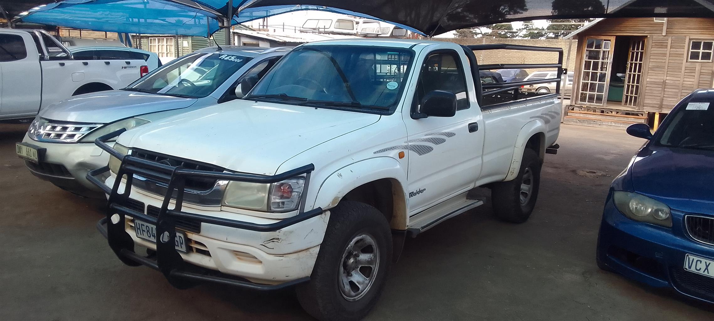 Used 2004 Toyota Hilux 2.5D-4D - Private Seller Used 2004 Toyota Hilux 2.5D-4D - Private Seller