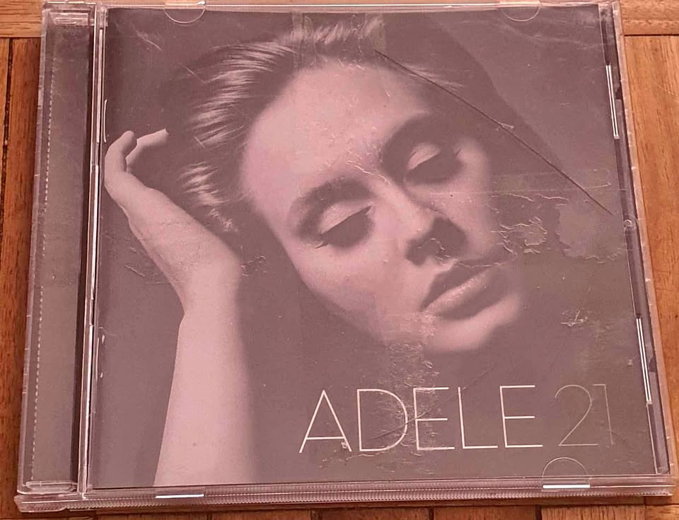 Adele – Twenty One