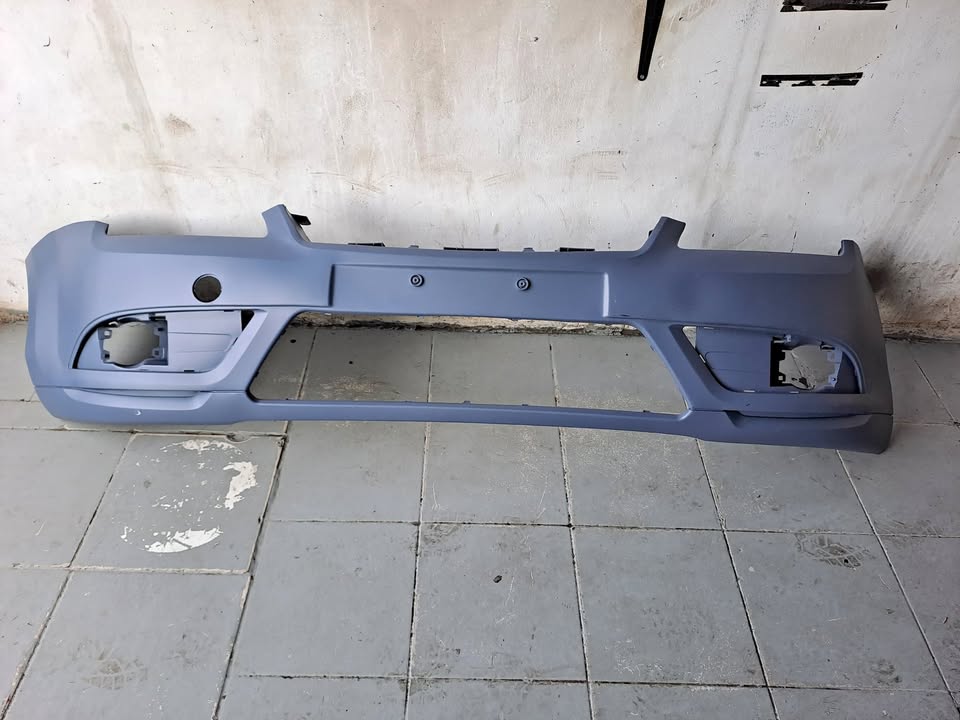 Front Bumper Ford Focus 08-09 - Private Seller Front Bumper Ford Focus 08-09 - Private Seller