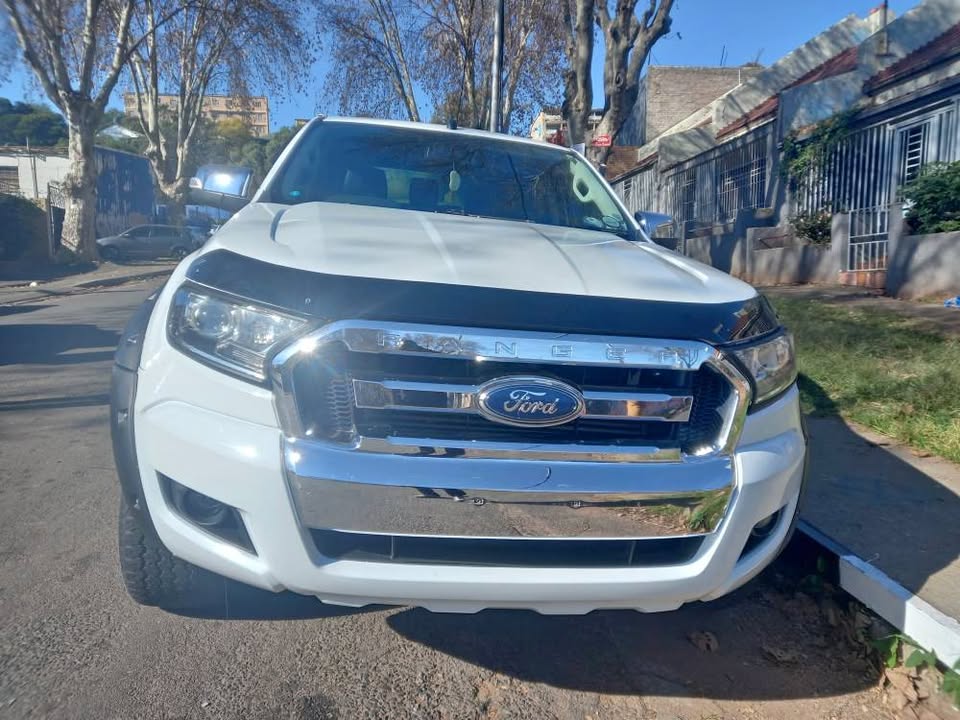 2017 Ford Ranger Double cab 3.2XLT Diesel, Automatic,White Service History, 63000kms