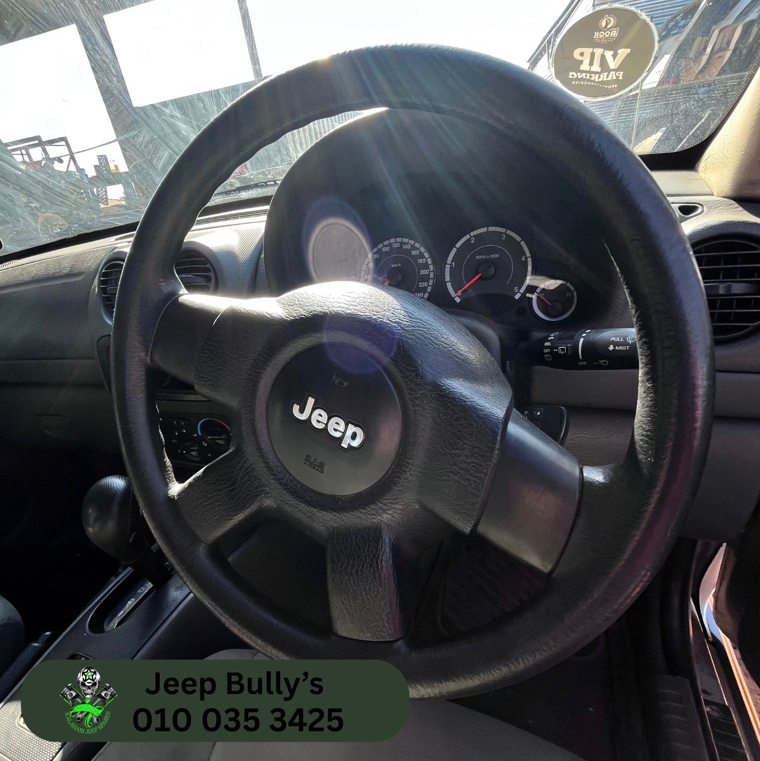 JEEP CHEROKEE 2.8CRD FACELIFT STEERING WHEEL - Private Seller JEEP CHEROKEE 2.8CRD FACELIFT STEERING WHEEL - Private Seller
