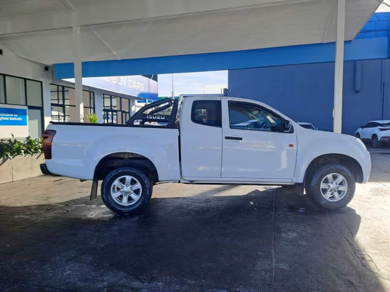 Used 2016 Isuzu KB 250D-Teq Extended cab Hi-Rider - Private Seller