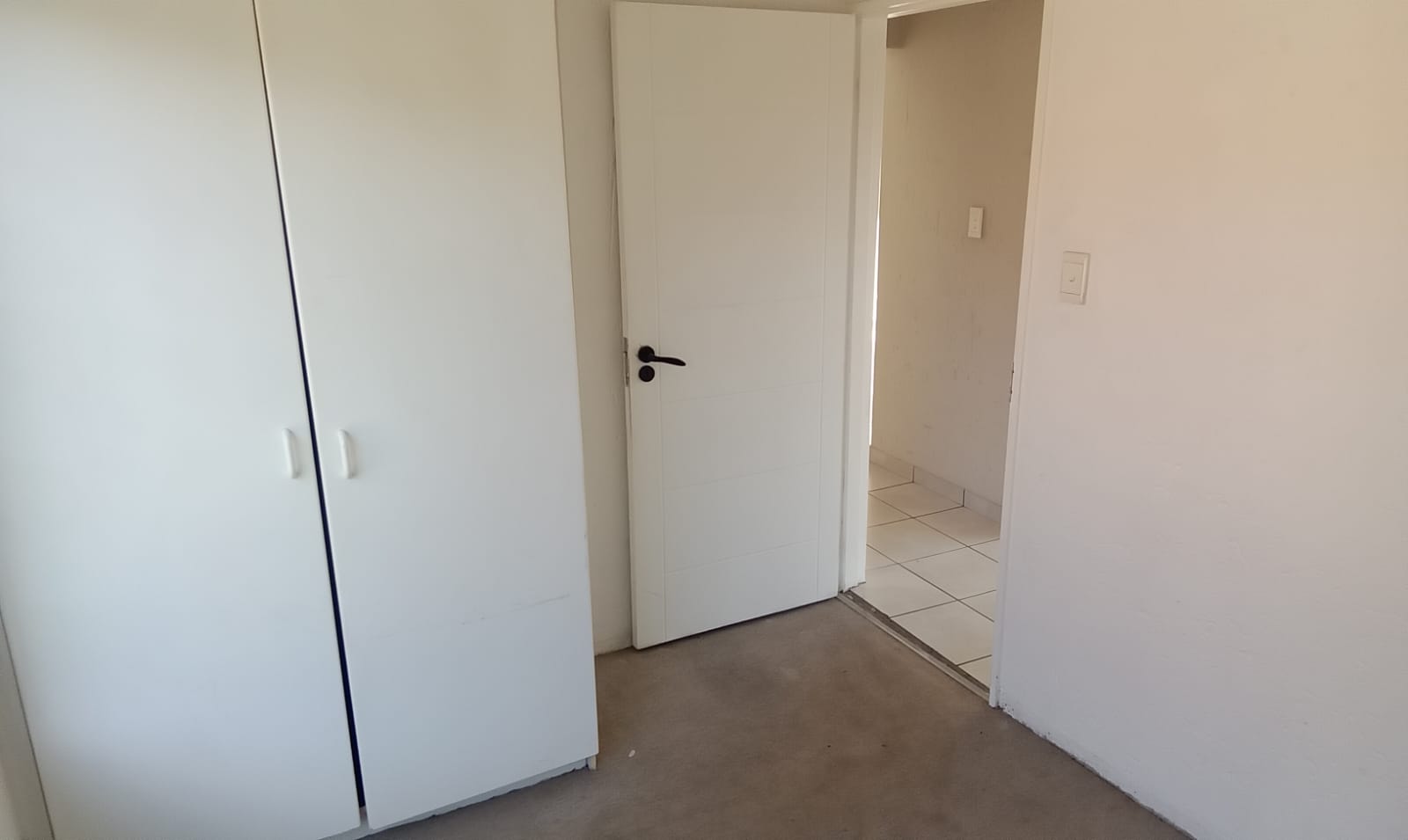 Townhouse For Sale in Wilgeheuwel | Junk Mail Marketplace