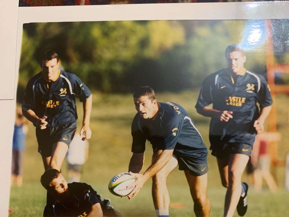 Rugbyfoto’s baie groot hoeveelheid van 1995 tot 2001 Name van rugbyspelers ingesluit.