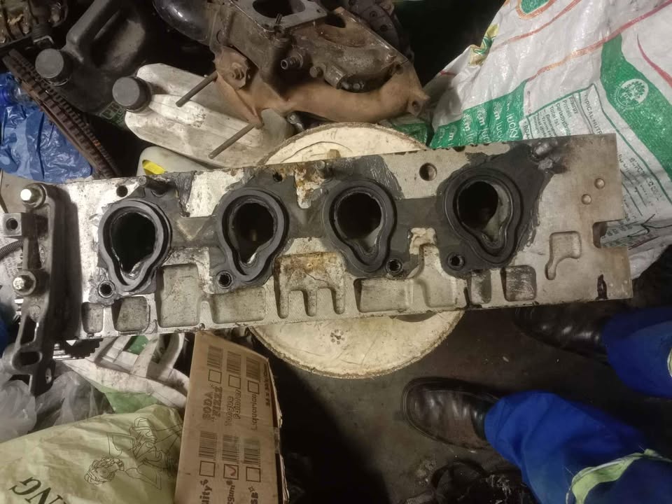 RENAULT SANDERO 1.4 8valves CYLINDER HEAD - Private Seller