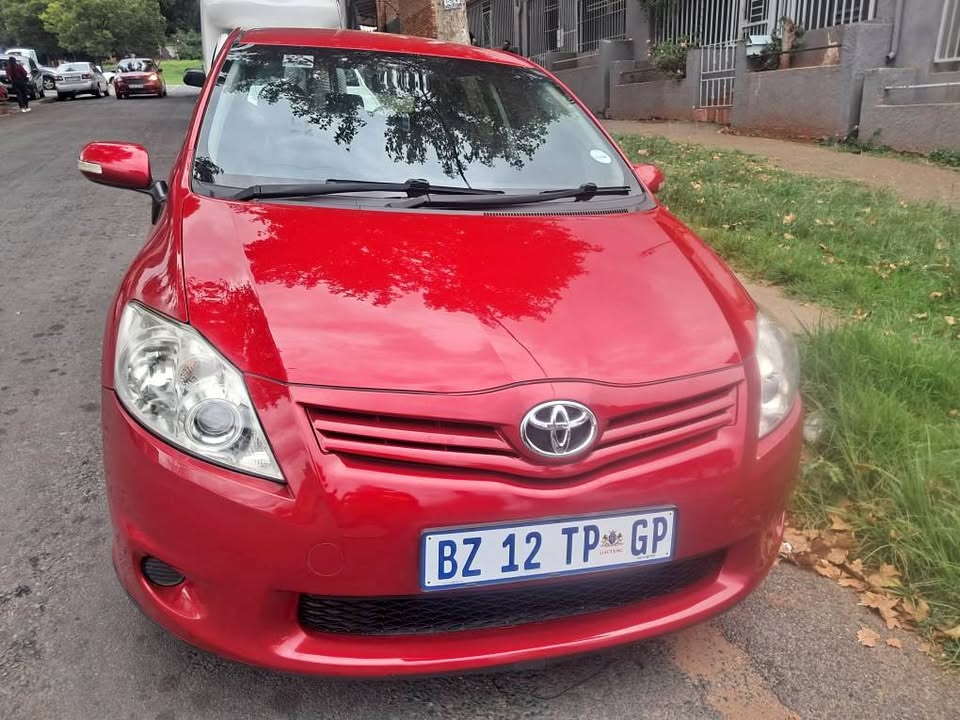 Toyota Auris 1.3 kilometers  for sale