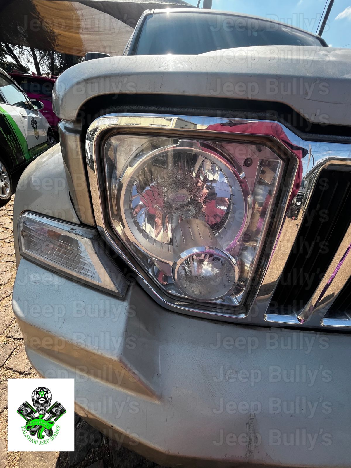 3.7 Jeep Cherokee KK Headlight Now For Sale. Still In Good Condition - Private Seller 3.7 Jeep Cherokee KK Headlight Now For Sale. Still In Good Condition - Private Seller